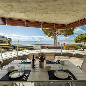 Apartamento Con Gran Terraza Delante Del Mar
